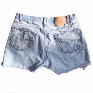 Vintage Levi’s 505 Denim Shorts Cropped